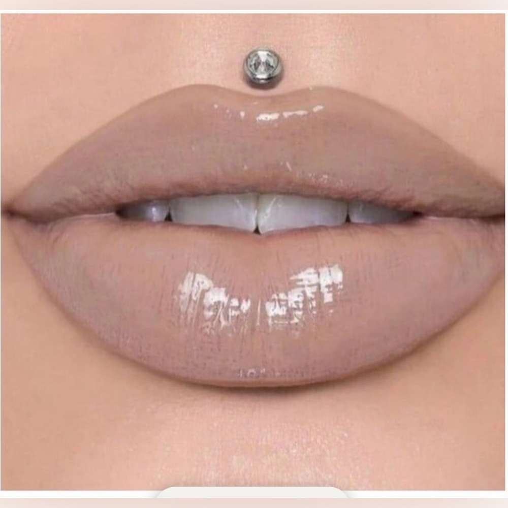 Jeffrey Star Silk Rope Gloss NEW
